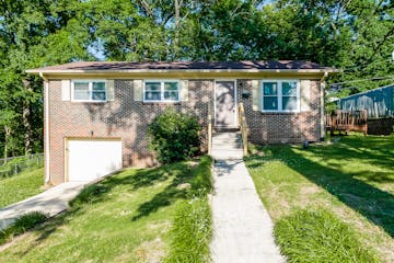 1809 Damon Circle Tarrant, AL 35217